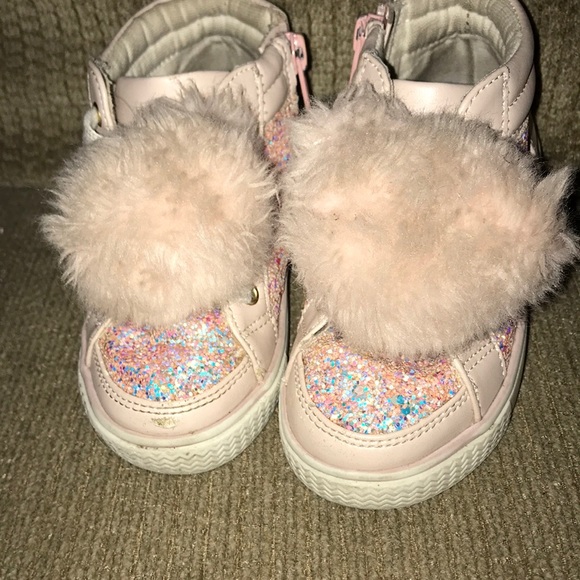 Cutiepie little girl shoes - Picture 2 of 3